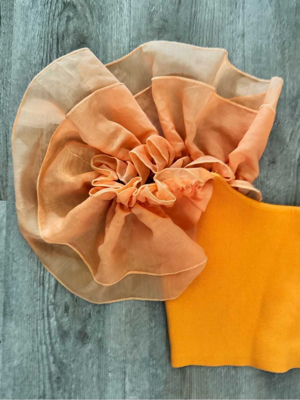 Zara Orange Puff-Sleeve Crop Top - Picture 3 of 8